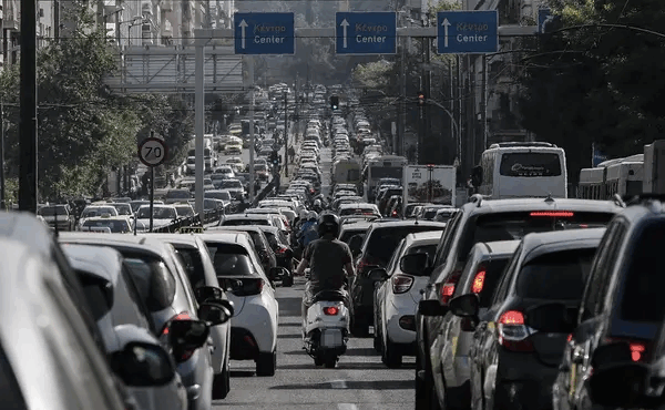 tsoychtera-prostima-se-450-000-idioktites-aytokiniton-amp-8211-poioi-tha-valoyn-to-cheri-stin-tsepi-409038