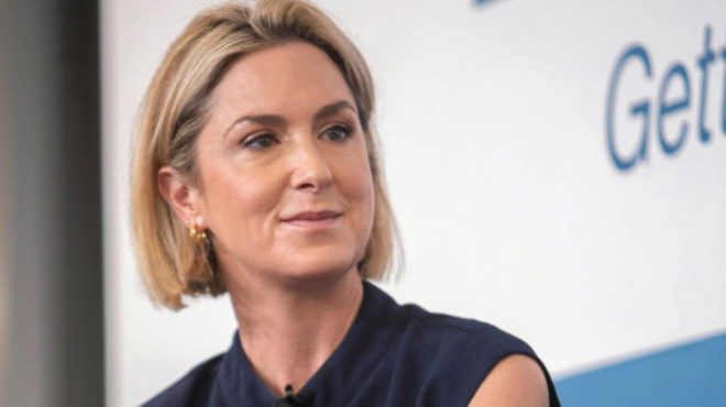 i-pio-ploysia-ellinida-perioysia-6-400-000-000-troei-lachano-kai-tin-karntasian-einai-giatros-ki-echei-411445