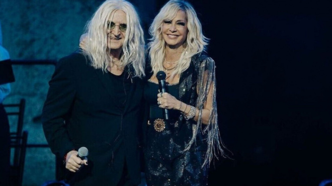 oyte-60-oyte-65-oyte-70-o-nikos-karvelas-echei-genethlia-kai-matheytike-i-pragmatiki-toy-ilikia-viral-oi-eyches-tis-vissi-410738