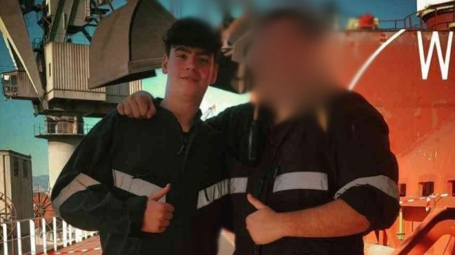 blue-star-chios-egklovistike-o-20chronos-tasos-amp-8211-giati-ton-synethlipse-i-ydatostegis-porta-415439