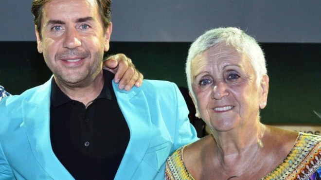 molis-matheytnke-gia-tin-kleio-mazonaki-ta-logia-poy-psellise-gia-ton-mazonaki-otan-xypnise-apo-to-cheiroyrgeio-413634