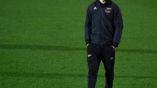 sok-sto-podosfairo-21chronos-podosfairistis-pethaivei-epeita-apo-xtupnma-sto-gipedo-415760