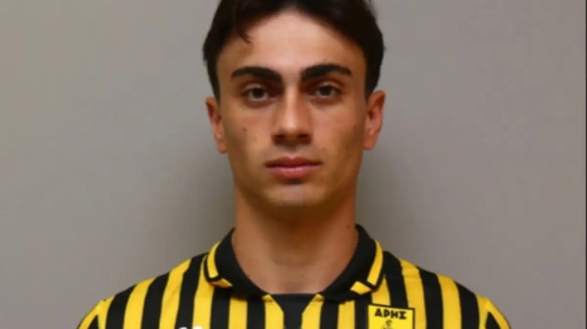 sok-ston-ari-o-michalis-voriazidis-diagnostike-me-exergasia-sta-gennitika-organa-amp-8211-ti-einai-ayto-poy-chtypise-ton-podosfairisti-422398