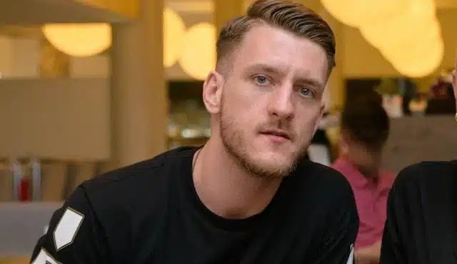 nontas-papantonioy-pantreytike-o-proin-syntrofos-tis-toyni-ayti-einai-i-tycheri-melachrini-423436