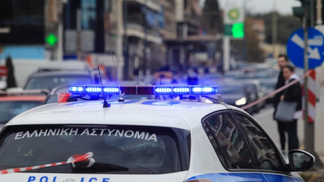 chaos-sto-kentro-tis-athinas-meinete-spiti-418029