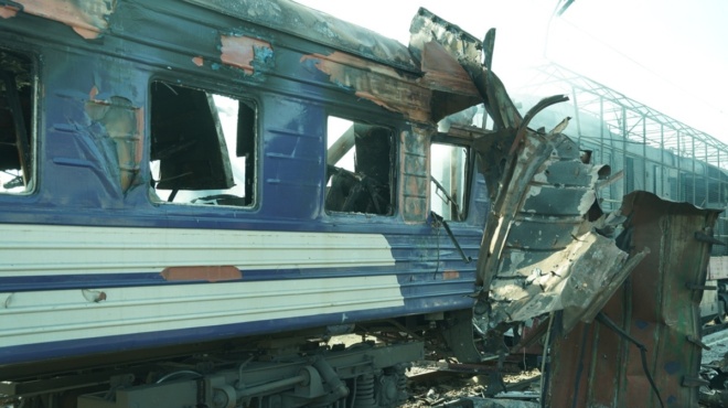 ektakti-eidisi-makeleio-mesa-se-treno-gemato-kosmo-amp-8211-4-nekroi-kai-15-traymaties-424060