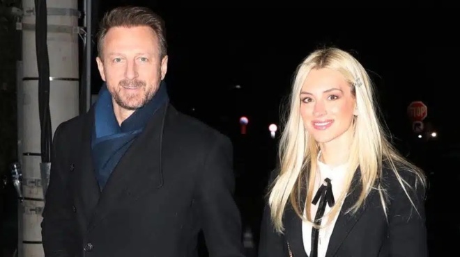 kostas-karafotis-den-echoyme-kodikoys-sta-kinita-mas-me-ti-gynaika-moy-ta-echoyme-ola-mazi-424235