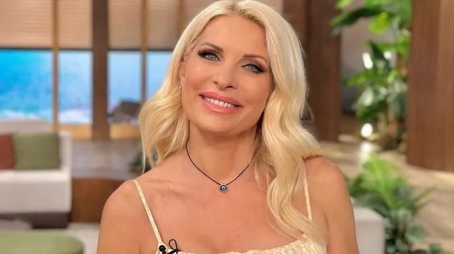 oles-zilepsan-ta-nychia-tis-amp-038-rotane-ton-kodiko-toy-mano-i-menegaki-ekane-to-apolyto-chroma-toy-cheimona-amp-8211-sigoyra-tha-to-kaneis-sto-epomeno-set-424290