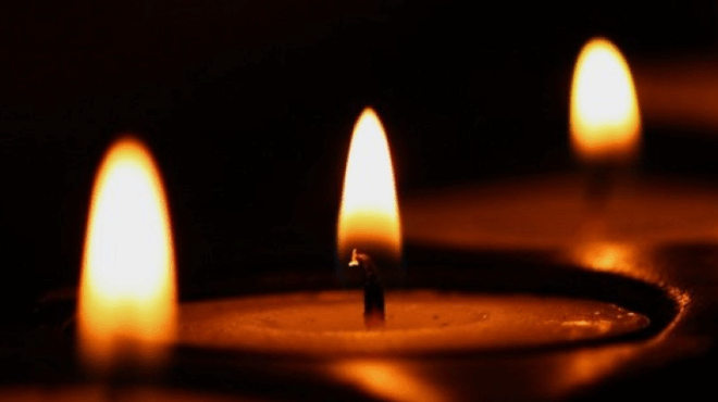 thrinos-nekros-pasignostos-ithopoios-epaize-stin-seira-poy-itan-kollimeni-oli-i-ellada-419421