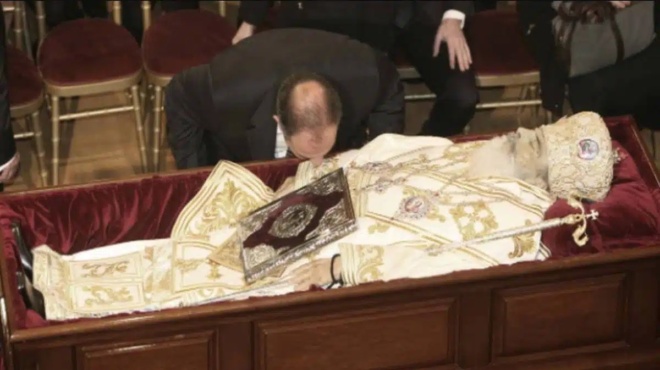 ton-skotosan-giati-ixere-oti-apokalypsi-sok-toy-adelfoy-toy-christodoyloy-gia-dolofonia-418219