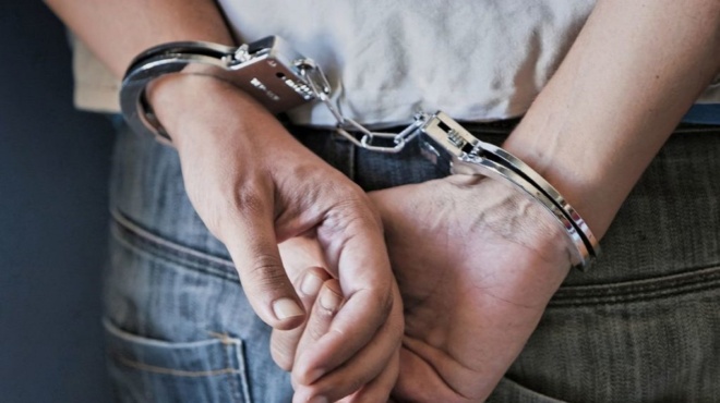 ektakto-dolofonisan-proedro-omadas-dyo-syllipseis-amp-8230-425819