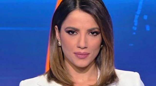 gia-proti-fora-mitera-i-eylampia-revi-oi-protes-fotografies-me-foyskomeni-koilitsa-420252