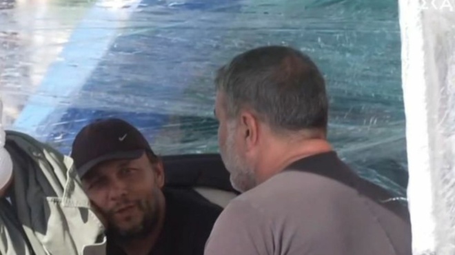 i-gynaika-toy-panoy-roytsi-amp-8230-diapseydei-ton-mpismpiki-meta-apo-ayto-poy-eipe-den-kalesame-sto-syntagma-oyte-ayton-oyte-ti-vandi-418593