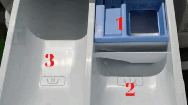 simera-ematha-oti-to-syrtari-aporrypantikoy-sto-plyntirio-chrisimopoieitai-etsi-oste-gia-ayto-ta-roycha-den-vgainoyn-arketa-kathara-422759