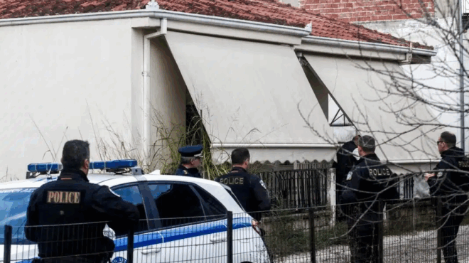 sokarei-i-iatrodikastiki-ekthesi-gia-ti-mitroktonia-sta-trikala-tin-esfixe-me-tosi-dynami-poy-evgale-aima-apo-ta-matia-eikones-423674