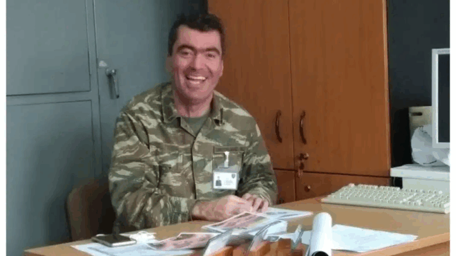 penthos-stis-enoples-dynameis-efyge-apo-ti-zoi-o-epop-alchias-em-alexandros-fotiadis-423687