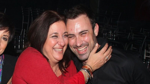 sokaristiki-apokalypsi-apo-ton-giorgo-kapoytzidi-aytos-einai-logos-poy-tsakothike-me-tin-elisavet-konstantinidoy-425473