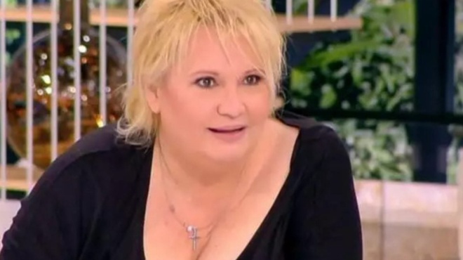 pethane-ti-chrysoyla-diavati-to-megalo-lathos-tis-kaitis-finoy-kai-i-dimosia-syggnomi-tis-421196