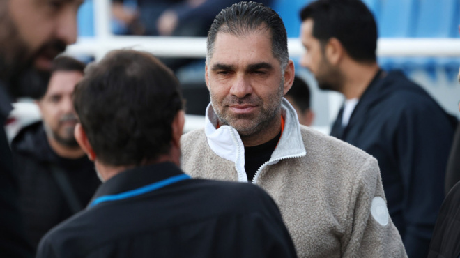 sok-dolofonisan-pasignosto-proedro-omadas-amp-8211-ta-eide-ola-o-gios-toy-poy-itan-mprosta-422154