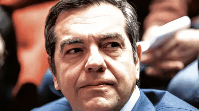 o-alexis-tsipras-epistrefei-gia-na-xanasosei-tin-ellada-418444