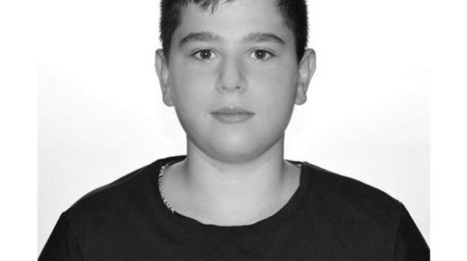 paidi-fainomeno-apo-ti-nikaia-sto-londino-16chronos-egine-dektos-se-vretaniko-panepistimio-prin-kan-teleiosei-to-lykeio-419910