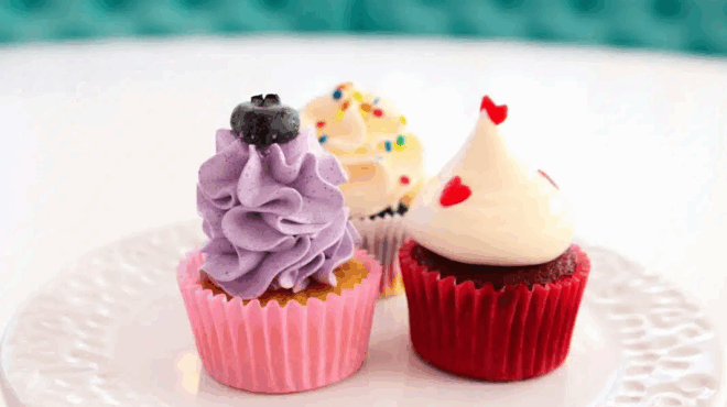 eortologio-poios-giortazei-simera-paraskeyi-17-oktovrioy-421935