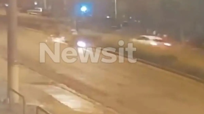 tragodia-ta-ximeromata-vinteo-me-to-sokaristiko-trochaio-me-toys-2-nekroys-i-stigmi-poy-peftoyn-pano-se-kolona-418343