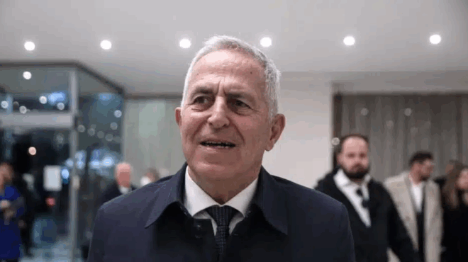 o-gios-toy-eyaggeloy-apostolaki-anamesa-stoys-27-ellines-poy-synelifthisan-apo-to-israil-o-alitis-ypoyrgos-asfaleias-toys-ekane-bullying-419428