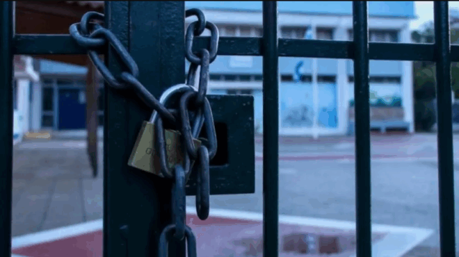 kleista-scholeia-stis-3-noemvrioy-425828