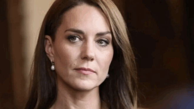 klamata-stin-vretania-gia-tin-keit-mintleton-dystychos-epivevaiothike-einai-poly-arrosti-ta-3-tis-paidia-amp-8230-421299