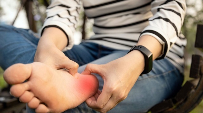 provlimata-sto-sykoti-des-pos-fainontai-sta-podia-soy-amp-8211-4-proeidopoiitika-symptomata-417482