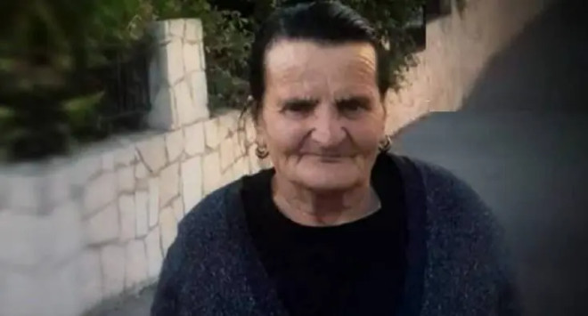 poios-tin-skotose-kriti-o-iereas-toy-chorioy-skotose-tin-75chroni-poy-eiche-exafanistei-420129