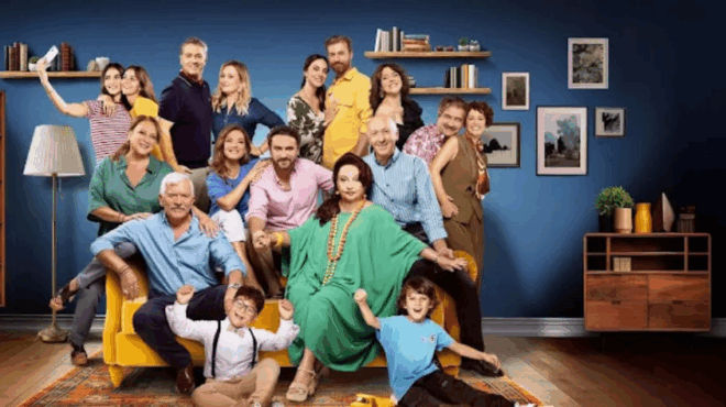 to-soi-soy-epistrefoyn-champeoi-kai-triantafylloi-ston-alpha-6-chronia-meta-amp-8211-deite-to-proto-teaser-419843