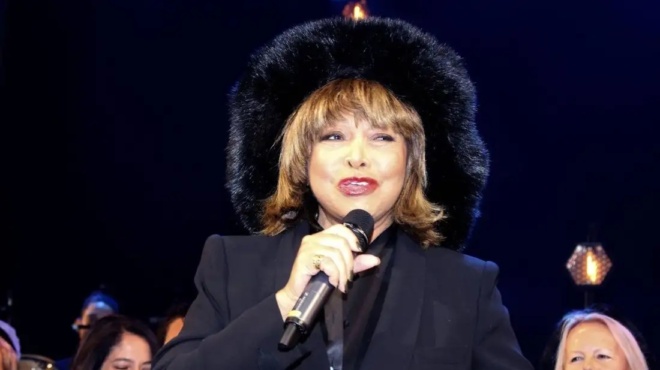 ektakti-eidisi-nekros-o-gios-pasignostis-tragoydistrias-amp-8211-chthes-eiche-genethlia-419020