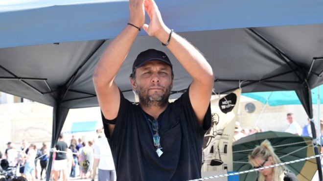 ektakto-dekto-to-aitima-toy-panoy-roytsi-amp-8211-oi-protes-plirofories-418885