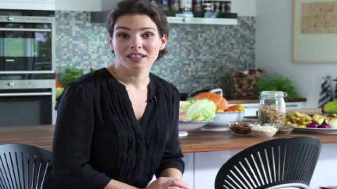 diatrofologos-vrike-tin-eykoloteri-diaita-toy-kosmoy-h-idia-echase-38-kila-mesa-se-10-mines-422487