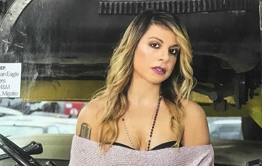 peny-skaroy-eno-imoyn-se-schesi-me-gynaika-me-viase-70chronos-kai-emeina-egkyos-amp-8211-erixe-kati-mesa-sto-poto-419375