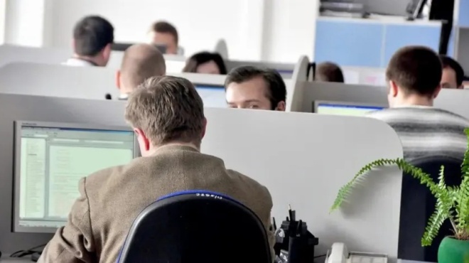 oristiko-loyketo-se-megali-etaireia-sok-me-chiliades-apolyseis-425766