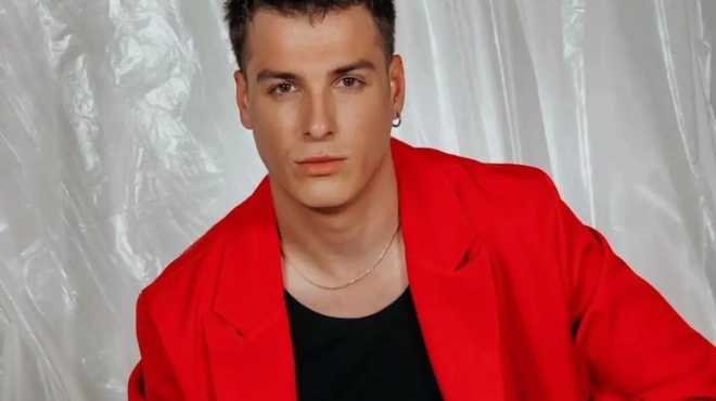 stefanos-pitsiniagkas-einai-pleon-agnoristos-amp-8211-i-apisteyti-metamorfosi-anedeixe-ola-ta-omorfa-charaktiristika-toy-417911