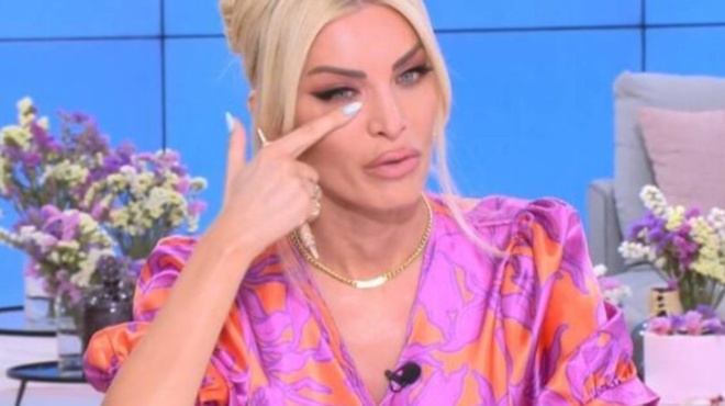 ta-logia-tis-katerinas-kainoyrgioy-poy-mas-ragisan-tin-kardia-432059