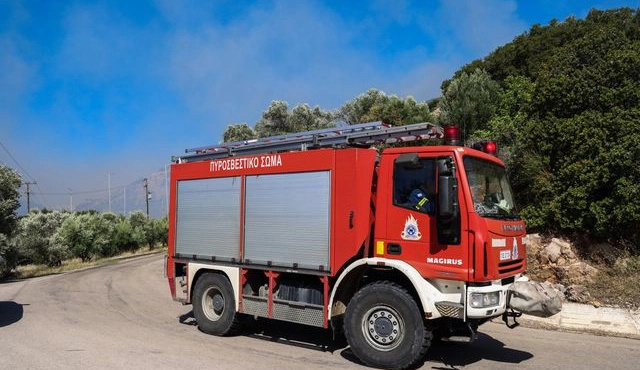 ektakto-amp-8211-synagermos-tora-fotia-apeilei-katoikies-kai-gnosto-nosokomeio-433488