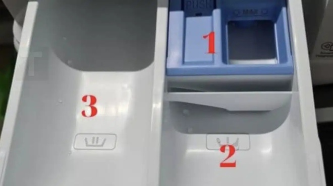 simera-ematha-oti-to-syrtari-aporrypantikoy-sto-plyntirio-chrisimopoieitai-etsi-oste-gia-ayto-ta-roycha-den-vgainoyn-arketa-kathara-433588