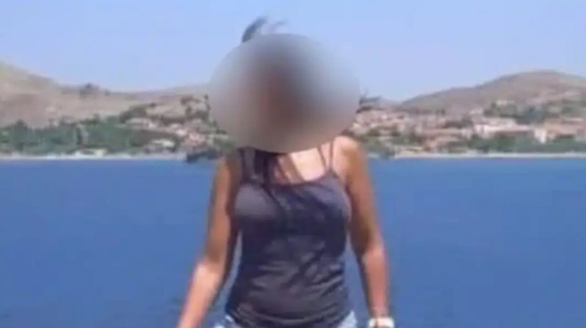 ektakto-megali-anatropi-me-to-kinitro-tis-dolofonias-sti-salamina-den-skotose-tin-pethera-tis-gia-na-ti-listepsei-433766