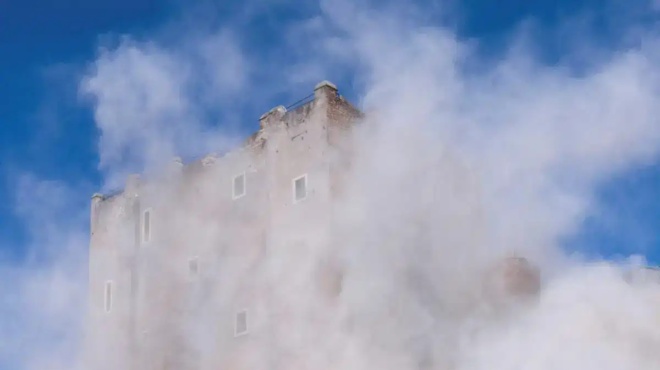 romi-apanotes-katarreyseis-ston-pyrgo-ton-komidon-konta-sto-kolossaio-426986