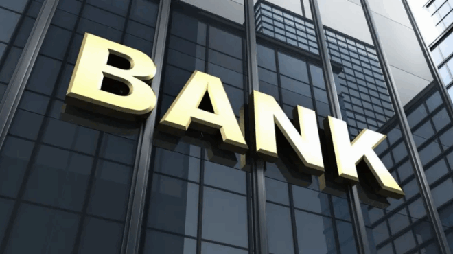 ektakto-loyketo-se-megali-trapeza-ti-tha-ginei-me-toys-logariasmoys-kai-ta-lefta-sas-427667