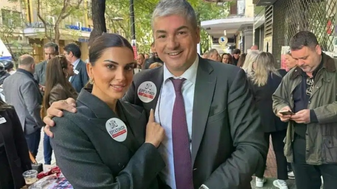 stamatina-tsimtsili-stirizei-ton-themi-sofo-sto-pleyro-toy-mpampa-mas-oikogeneiakos-434682