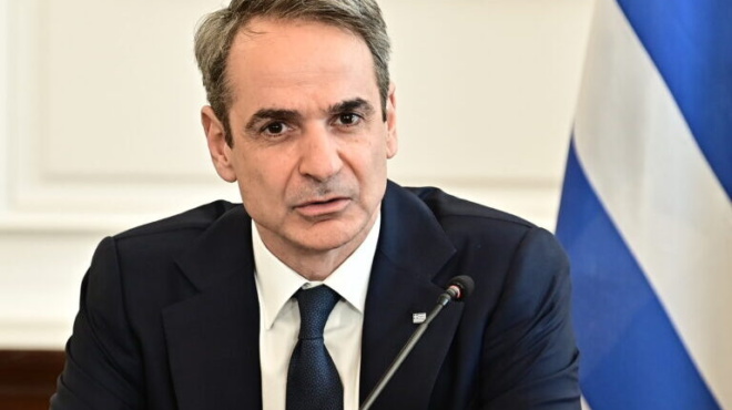 thrinos-gia-ton-kyriako-mitsotaki-sto-penthos-i-oikogeneia-toy-427542