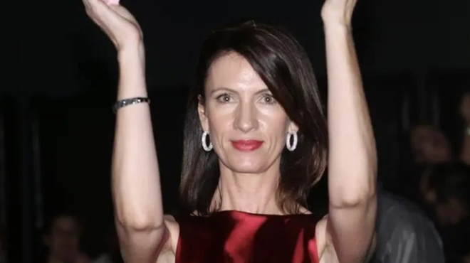 kili-sfakianaki-ti-einai-i-nosos-parkinson-apo-tin-opoia-pethane-kai-poia-ta-symptomata-427040