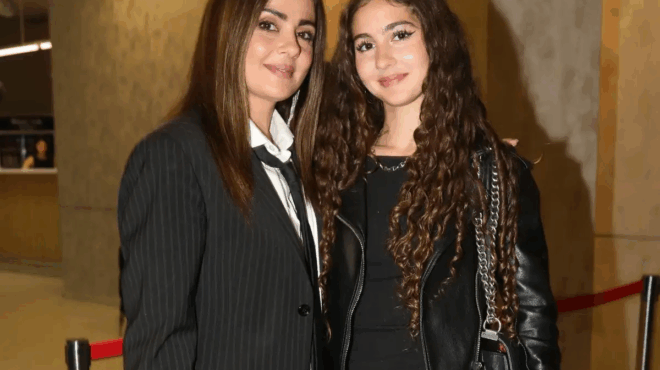 makry-katsaro-malli-pio-psili-apo-tin-mama-tis-i-lydia-papagianni-einai-o-klonos-tis-aggelikis-daliani-omoiotita-sok-428605