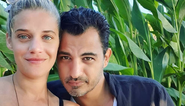 i-tzeni-theona-fotografizetai-agkalia-me-ton-neogennito-gio-tis-kai-richnei-to-diadiktyo-426332